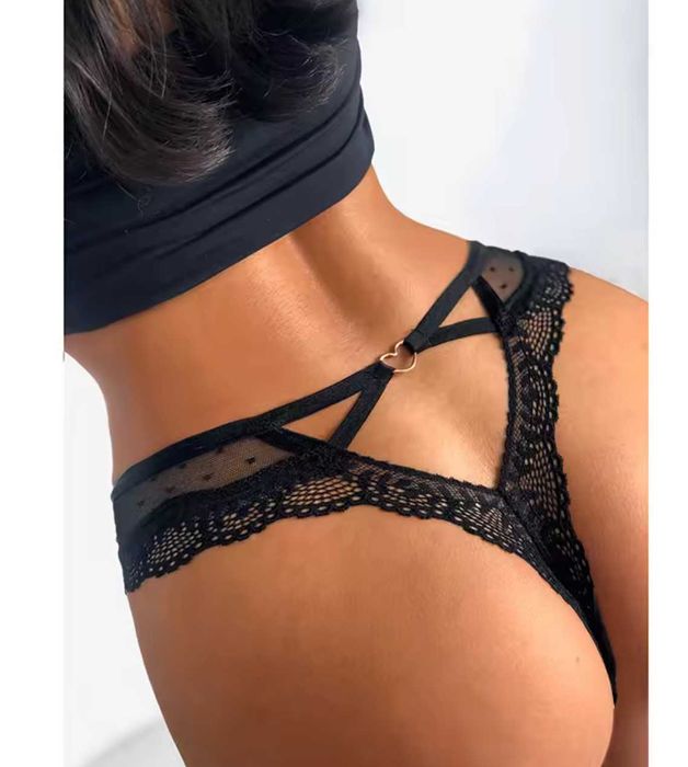 Koronkowe figi erotyczne