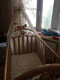 łóżeczko niemowlęce dla dziecka włoskiej firmy Pali piękne lite drewno