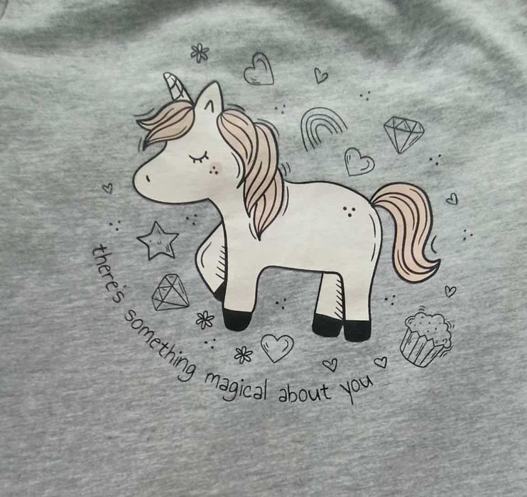 ładna bluzeczka, koszulka z długim rękawkiem 7-8 lat 128 cm. Okazja