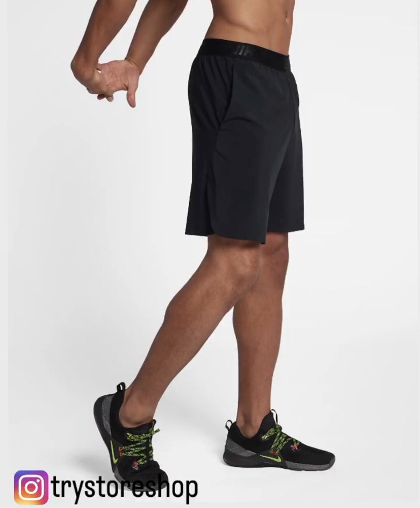 Спортивні шорти  Nike Pro з колекції Dri-Fit розмір M , L , XL
