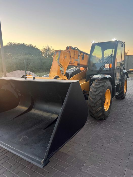 Продається телескопічний навантажувач JCB 535-95 2010 р.в