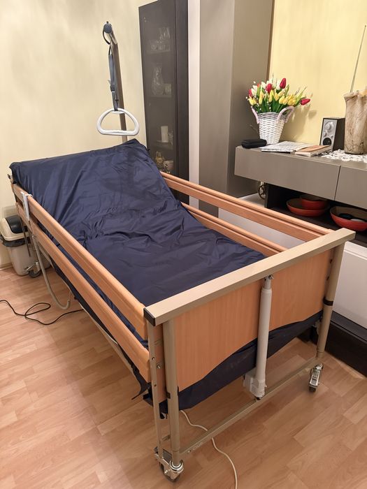 Łóżko rehabilitacyjne medyczne elektryczne