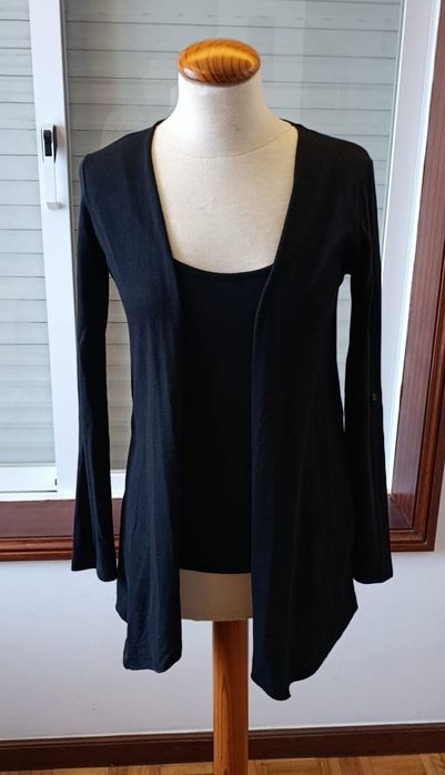 Conjunto de malha, Venca - Novo

- Em preto e em azul
- Tamanho: M

Os