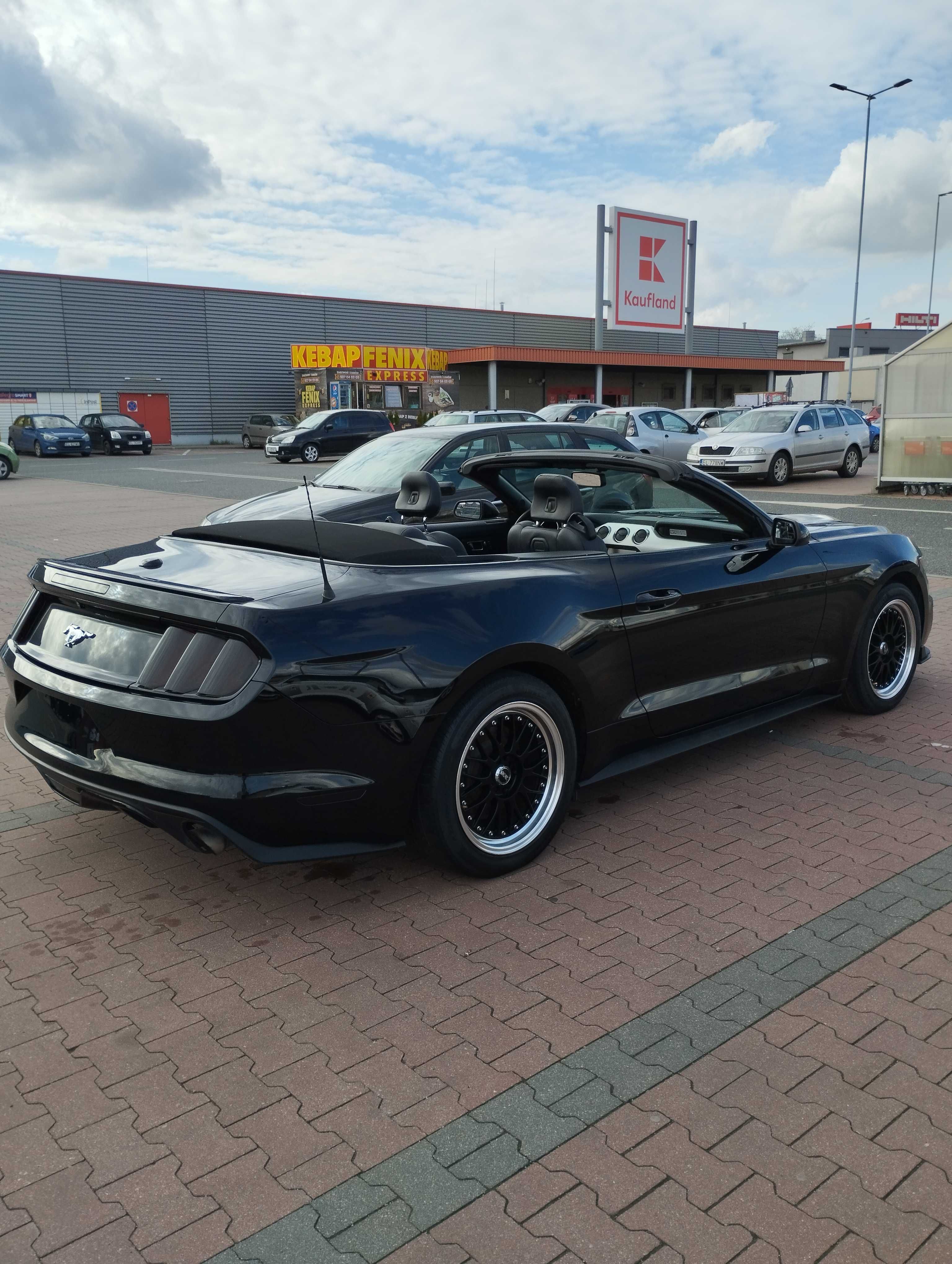 Sprzedam ford mustang 2015 cabrio