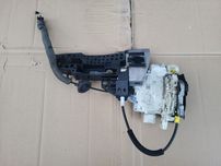 audi a6 c7 zamek lewy przod