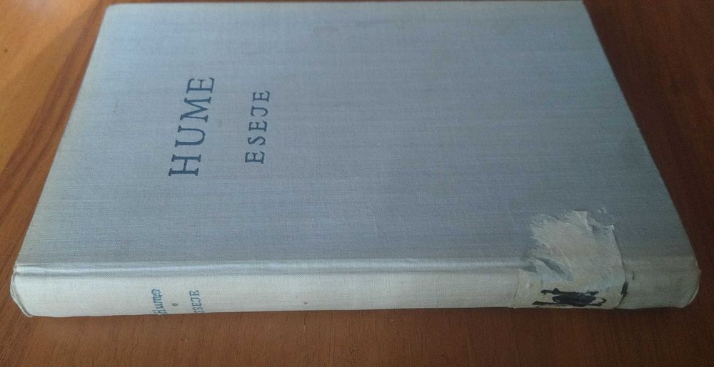 Eseje z dziedziny moralności i literatury / Dawid Hume