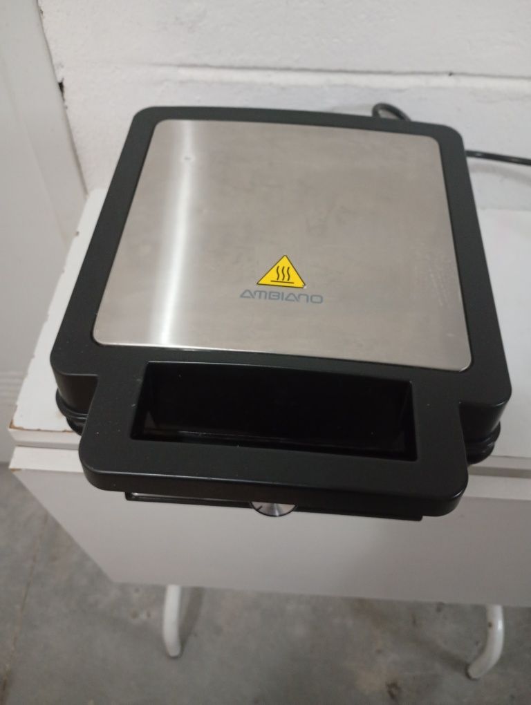 Máquina de waffles/fores profissional Nova