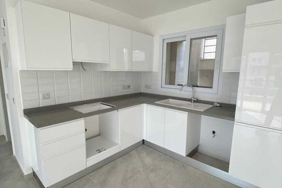 Просторные апартаменты 69 м² + терраса 18,8 м² с прямым видом на море.