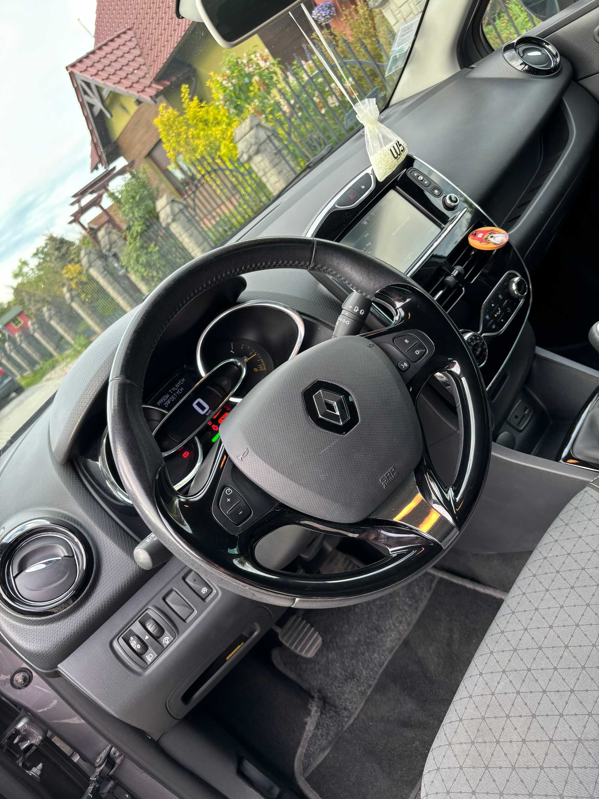 Renault Clio 1,5 dci 2013 rok