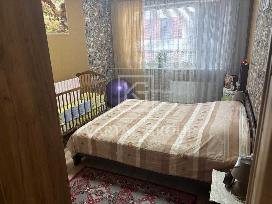 БЕЗ КОМІСІЇ! ТаунХаус з ремонтом і меблями. ТОП локація