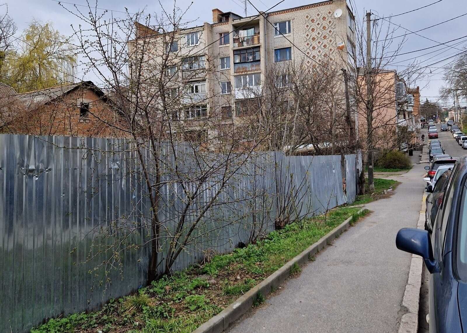 Ділянка комерційного призначення в Центрі