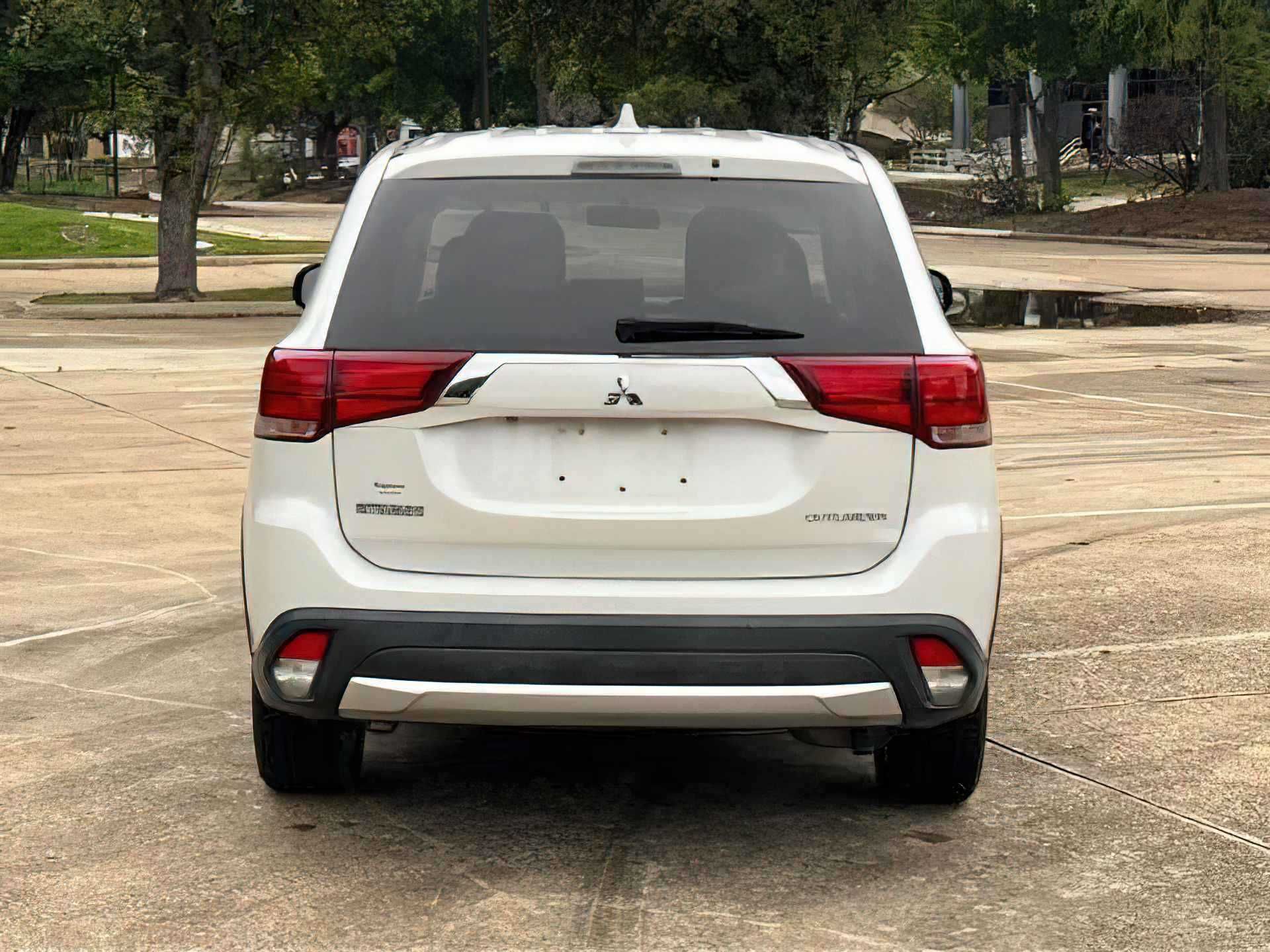 2018 Mitsubishi Outlander