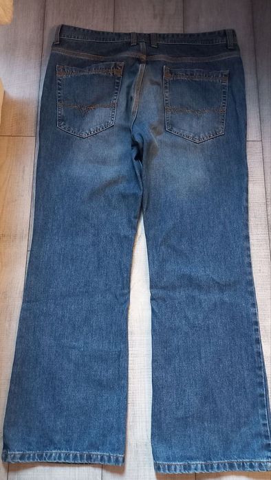 джинсы BURTON MENSWEAR lONDON, широкие