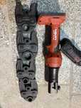 Zaciskarka do rur Hilti NPR 19-22