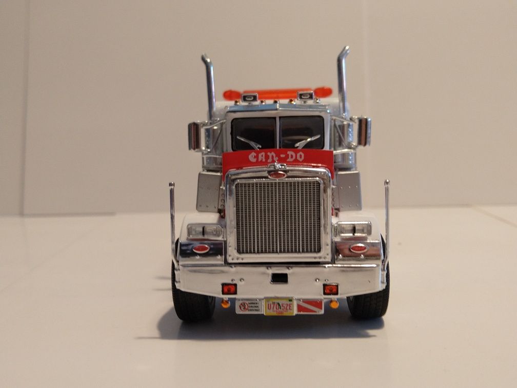 PETERBILT 359 Wrecker Stepp's Towing Service holownik USA '80 Altaya 1