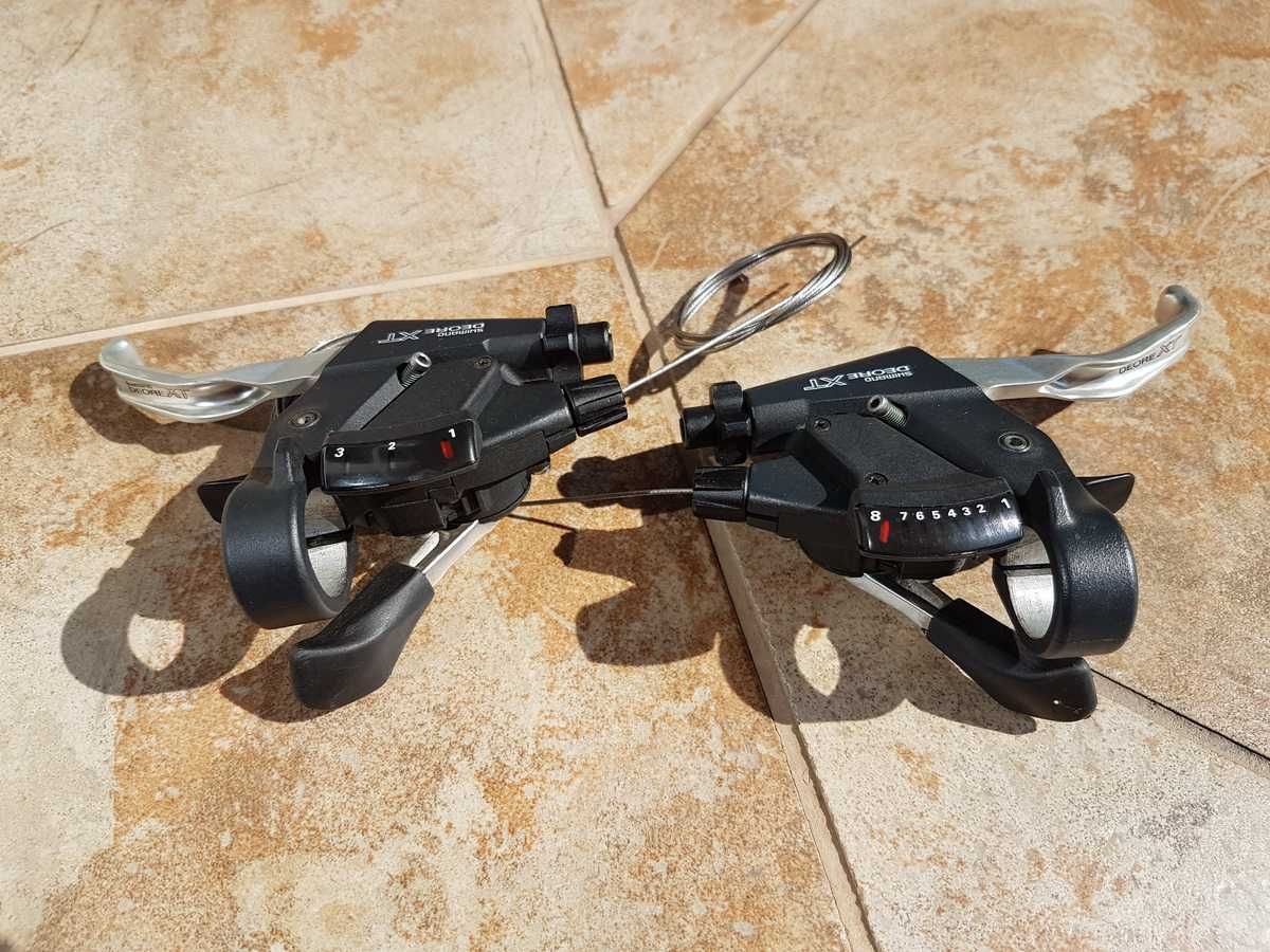 klamkomanetki Shimano DEORE XT, ST-M739, komplet
