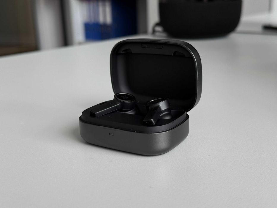 Bang & Olufsen Beoplay EX (stan idealny, jak nowe)