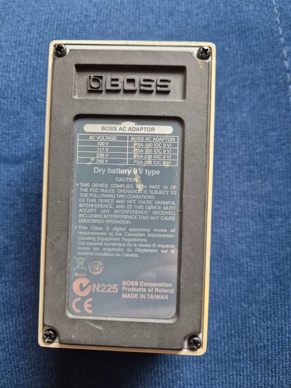 Efekt gitarowy Boss Acoustic Simulator AC-3