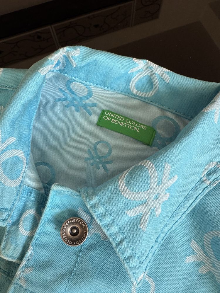 Джинсова куртка benetton