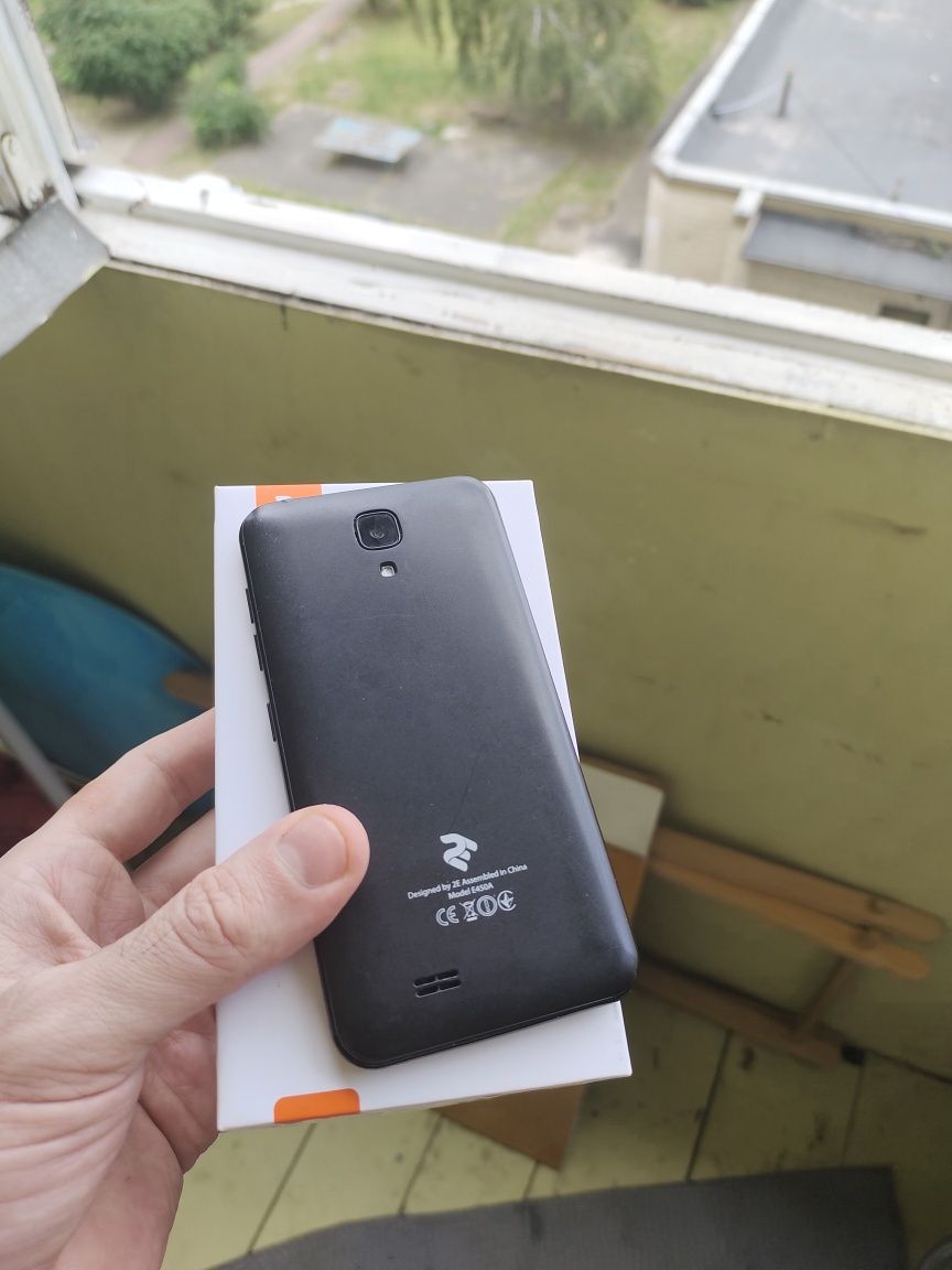 Смартфон 2E TWOE E450A