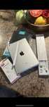 Tablet iPad Apple Retina + NOWY RYSIK - super stan