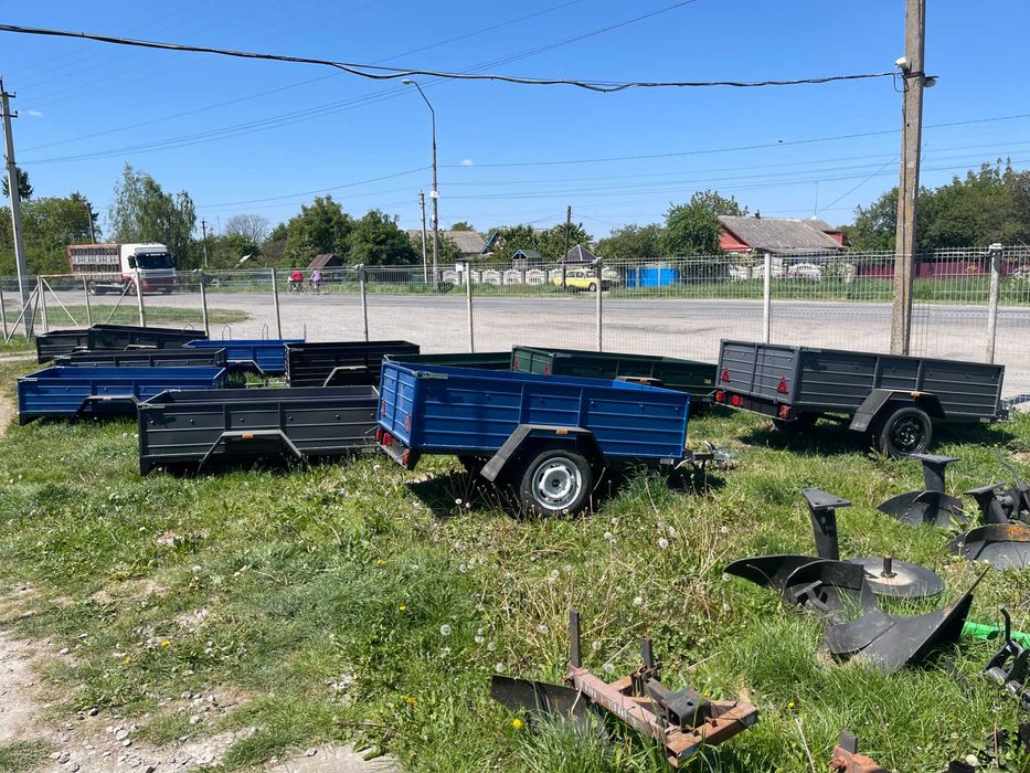 Причіп автомобільний