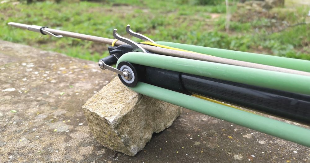 Caça submarina Picasso roller carbono