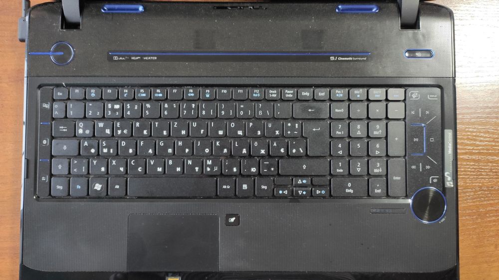 Acer Aspire 8935g 18.4 Fhd m2000m 4Gb