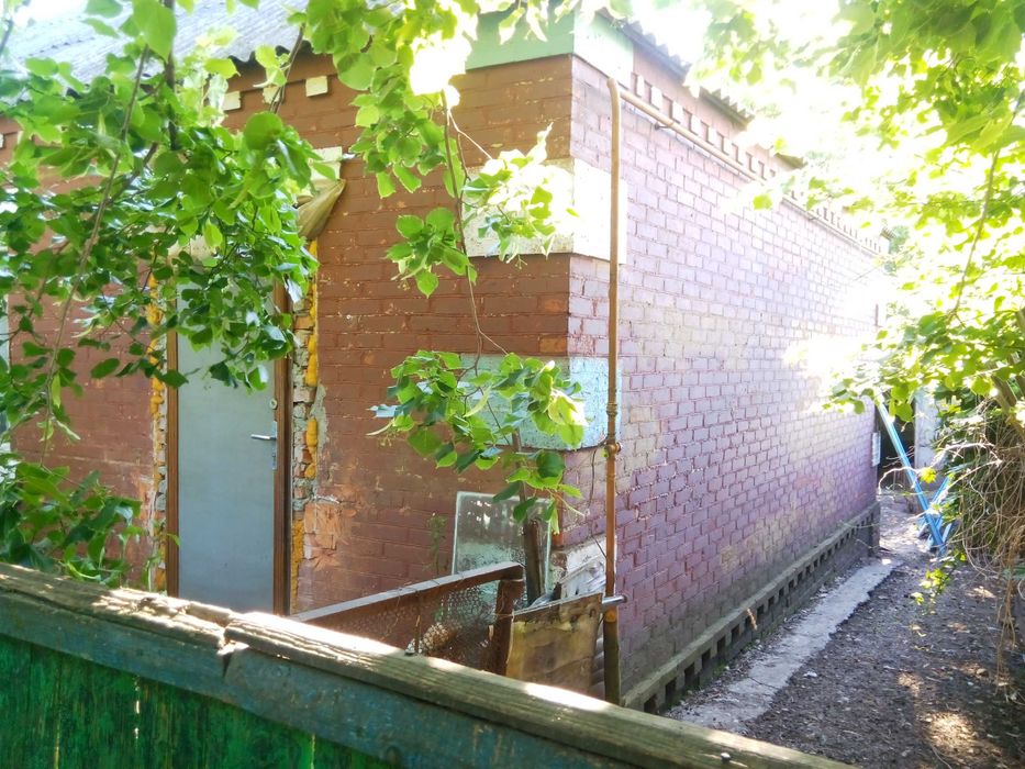 Продам дом (часть дома)