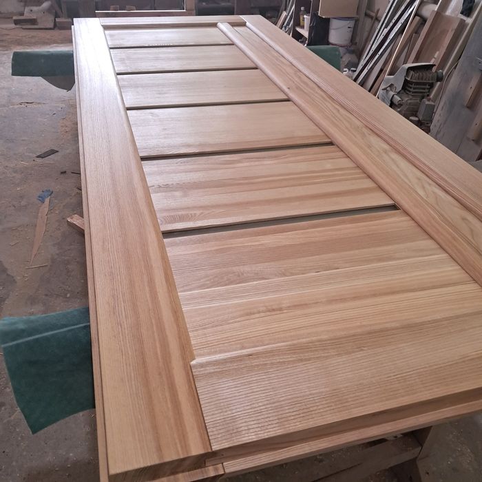 Міжкімнатні двері із дерева