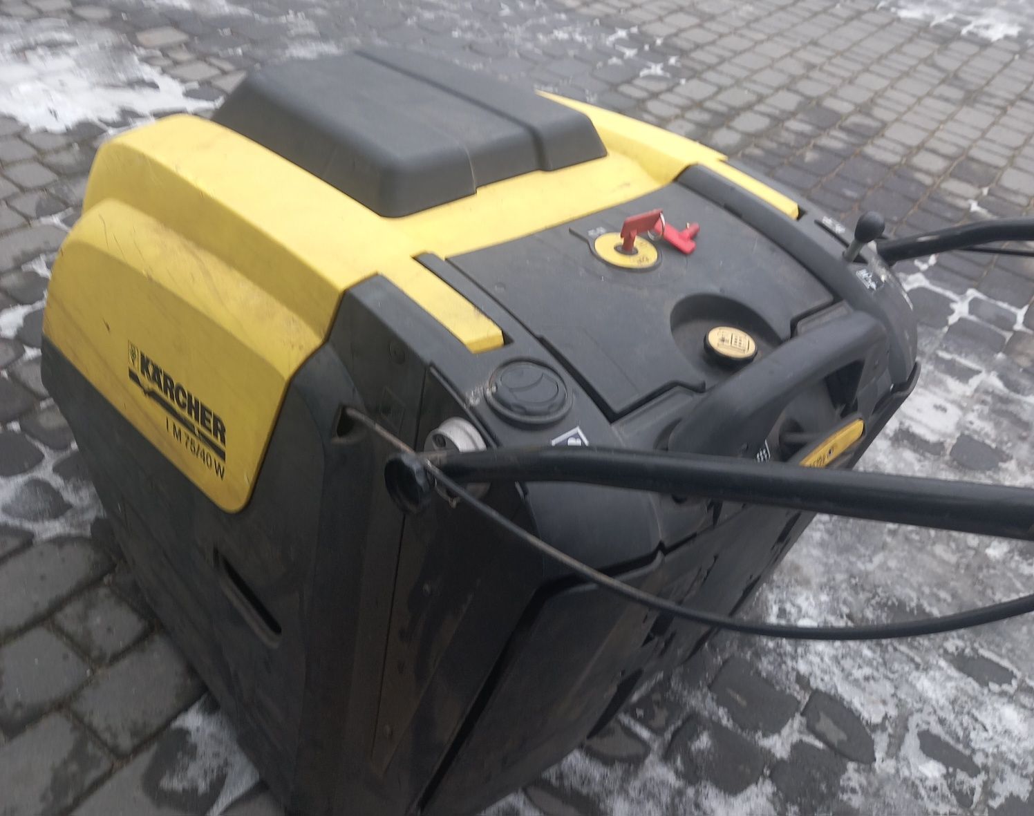 Zamiatarka Karcher KM 75/40 W