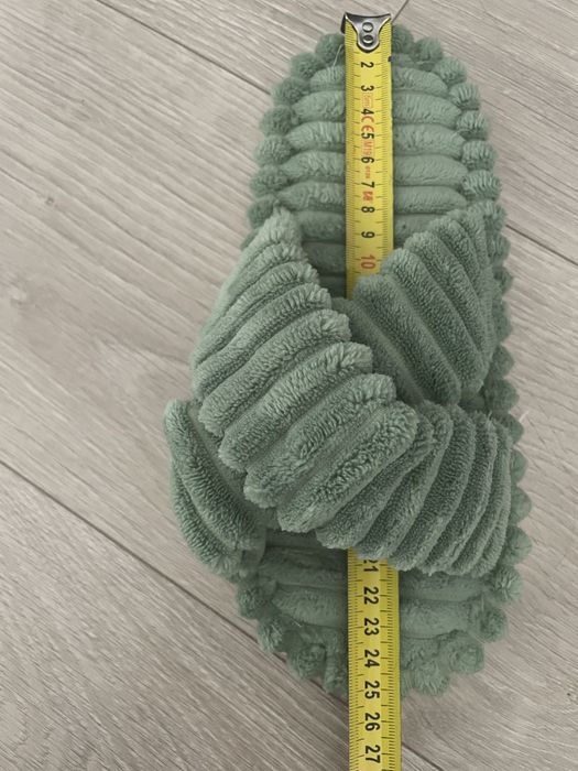 Kapcie laczki rozmiar 37 nowe