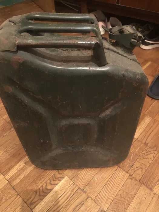 Продам каністри металлеви 10 та 20 літрові