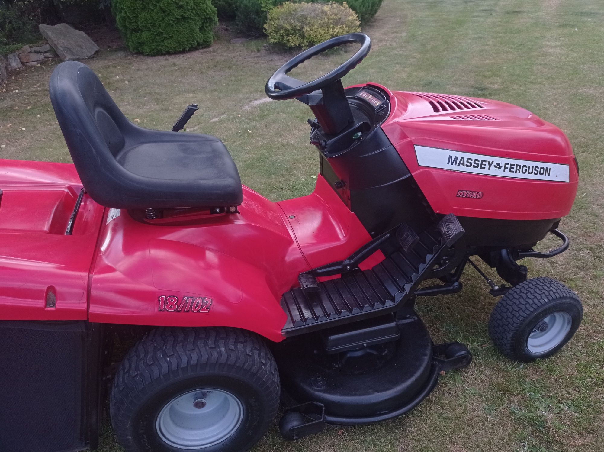 Kosiarka Traktorek MASSEY FERGUSON