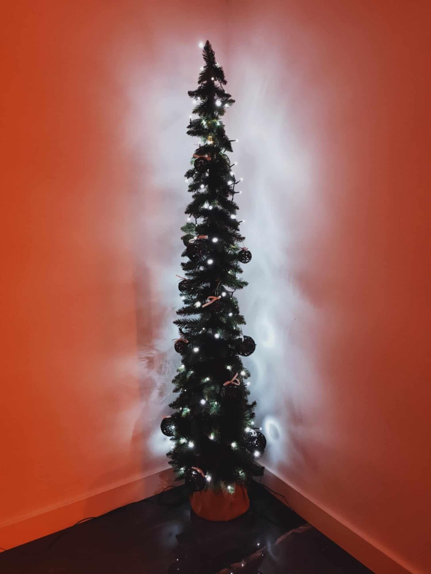 Choinka Świerk Tatrzański 180cm z lampkami LED