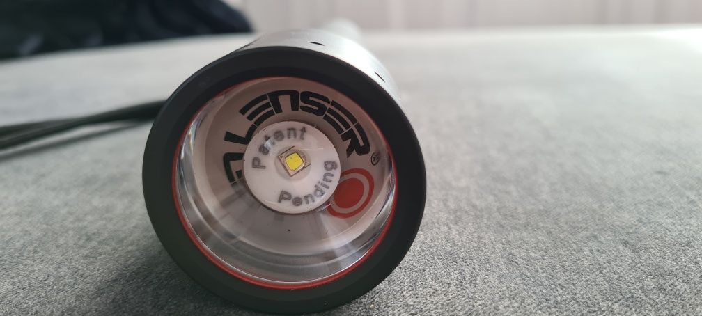 Latarka Led lenser P 14.2