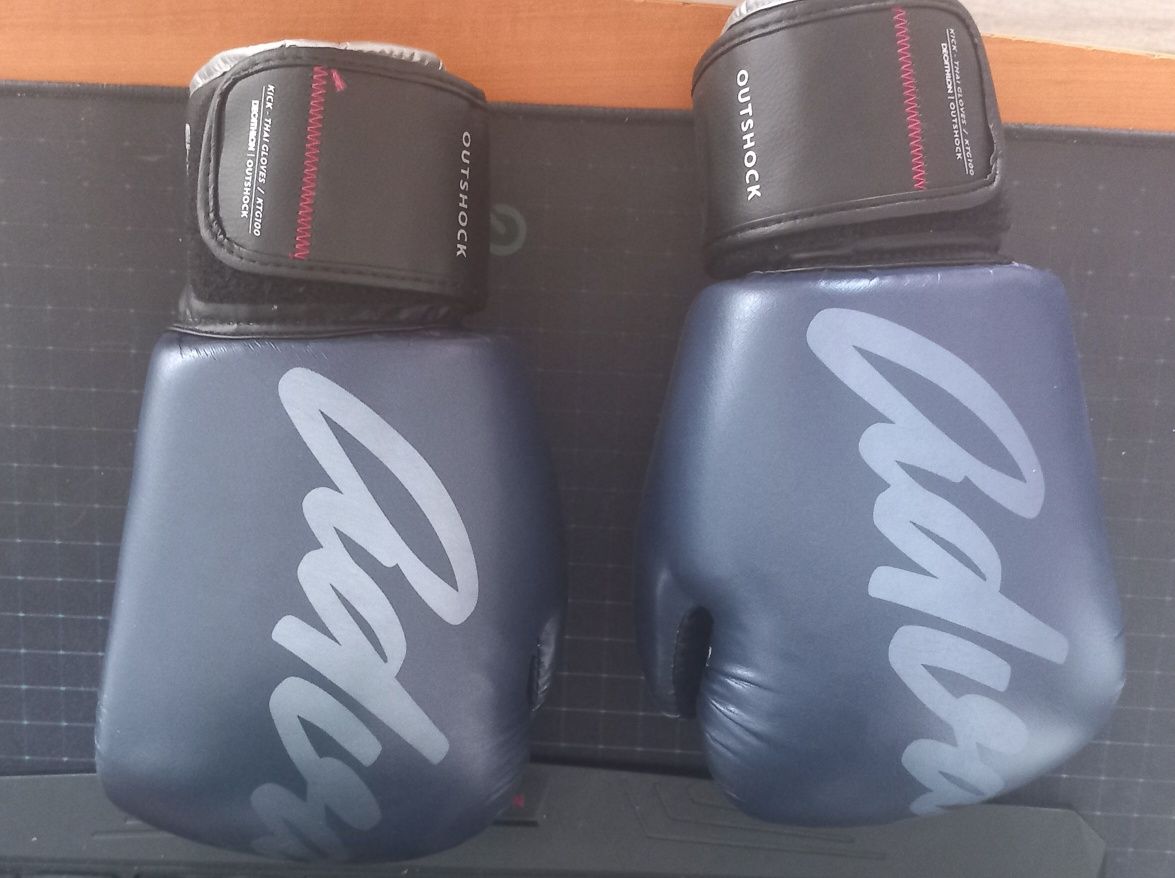 Luvas de Boxe Outshock
