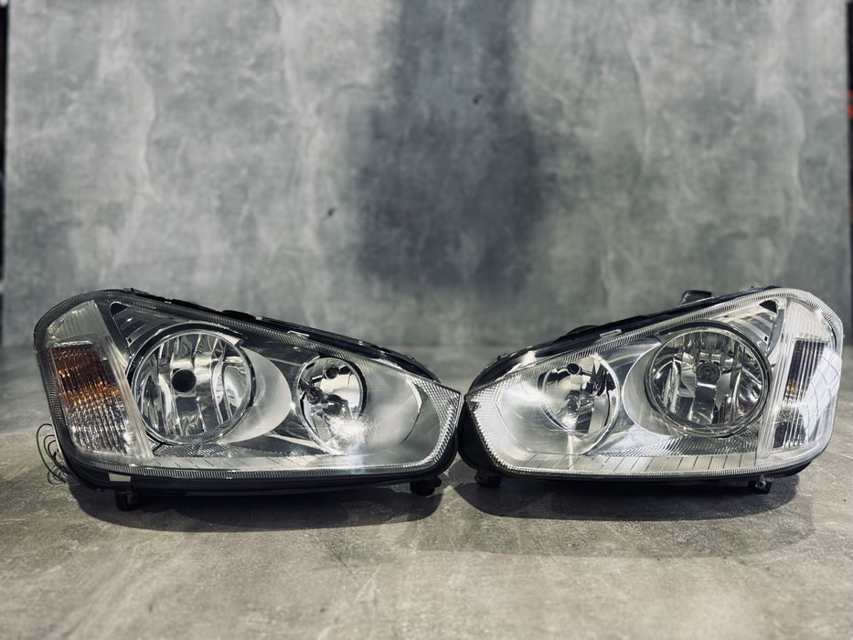 Фара Ford C-Max Фари Форд Ц-Макс Фары Mk Пара 2007-2010 Авторозборка