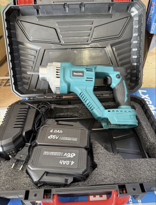 Вібратор для бетона акумуляторний Makita DVR500 + булава 1,5м - 36В