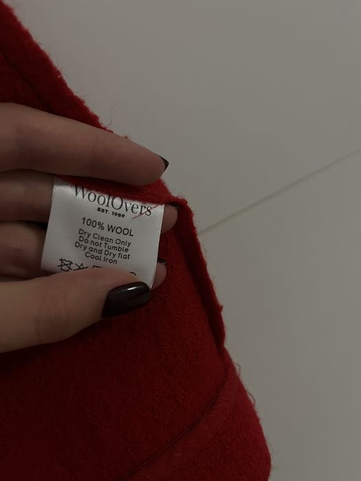 Жакет красный , размер S , 100% шерсть