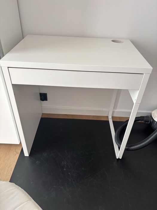 Biurko MICKE Ikea