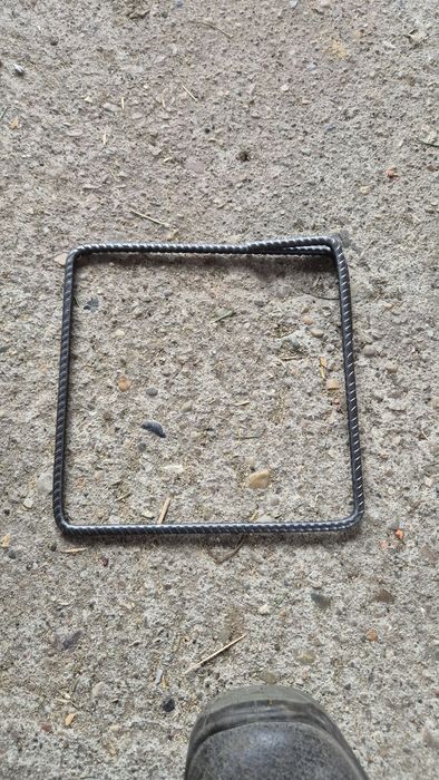 Strzemiona 18x18 fi6