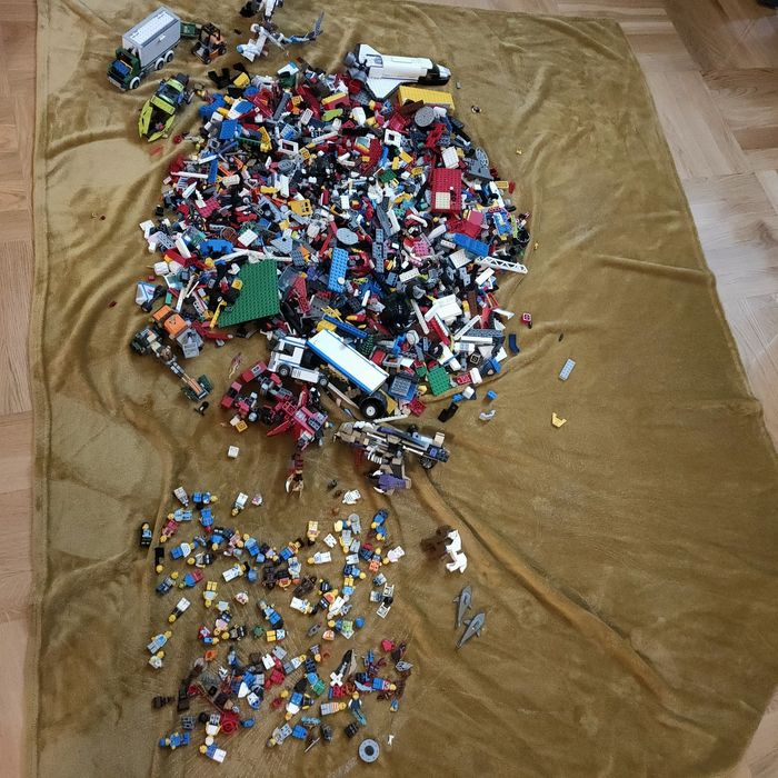 LEGO 7kg samo oryginalne + minifigurki
