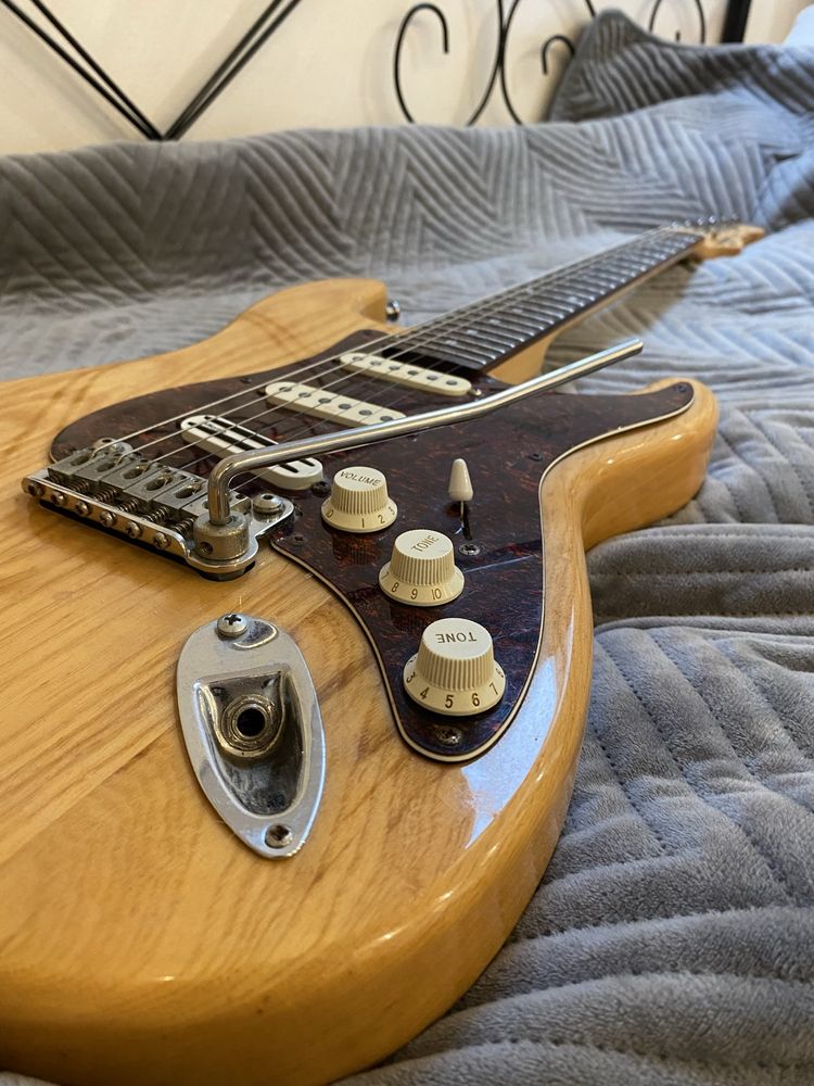 gitara elektryczna(odbior jedynie osobiscie)