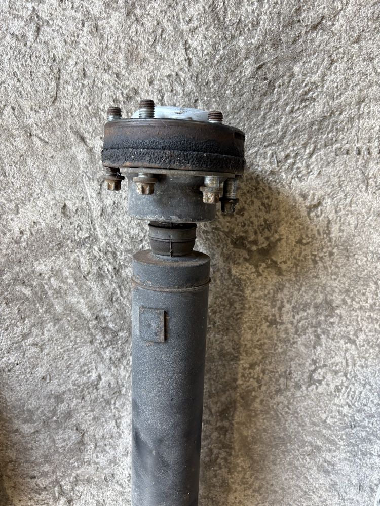 Wał napędowy 6 biegów manual  bmw e46 330i 330ci 3.0i m54b30 231km