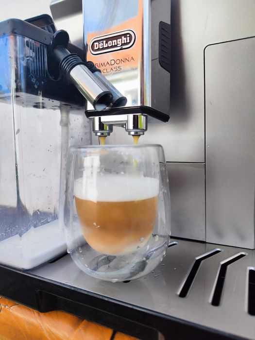 Кавомашина DeLonghi ECAM 550.85 PrimaDonna Class Bluetooth