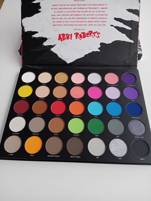 Morphe x Abby Roberts paleta 36 cieni do powiek