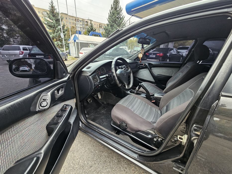 Toyota Carina E  2,0MT diesel