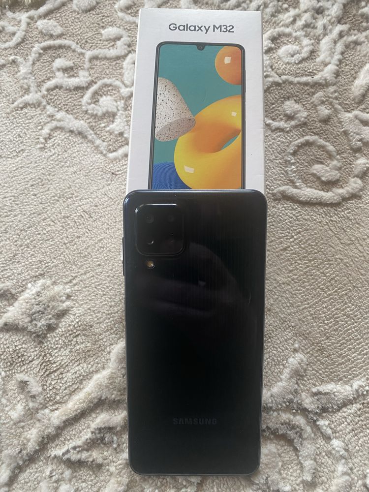 Samsung  Galaxy m 32, 128 gb, отличное состояние