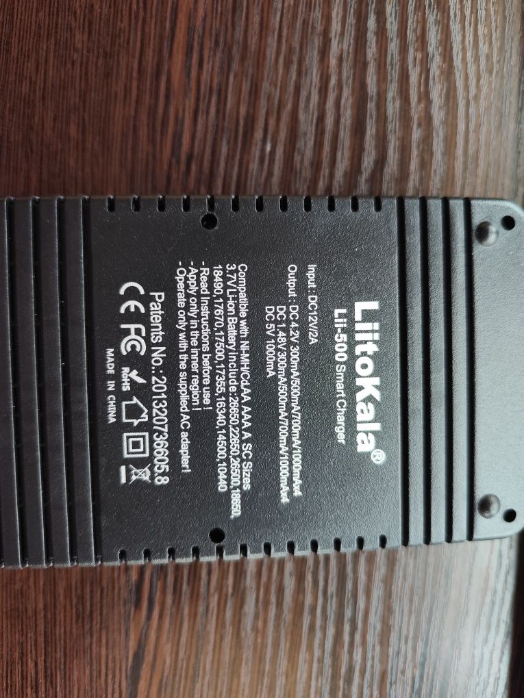 LitoKala lii 500 зарядное устройство для li-ion и NiMh аккумуляторов